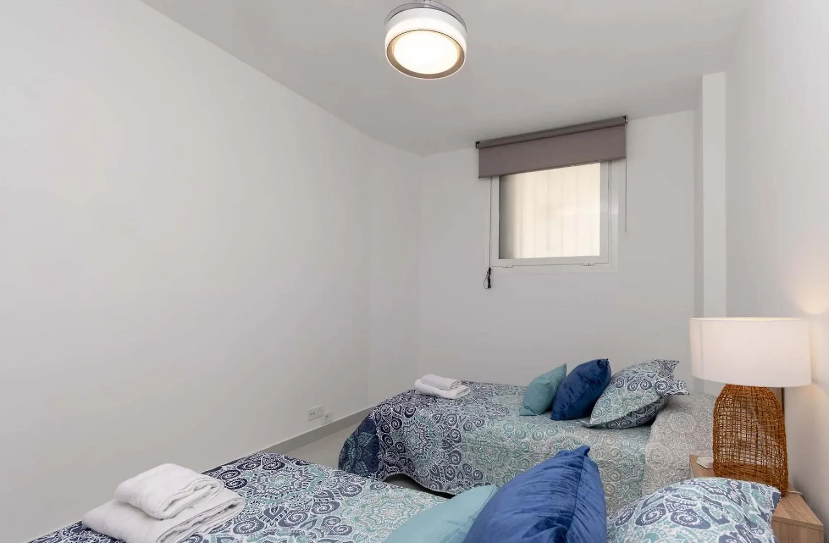 Sea Breeze Frontline Apartment Los Cristianos   Los Cristianos (Tenerife)